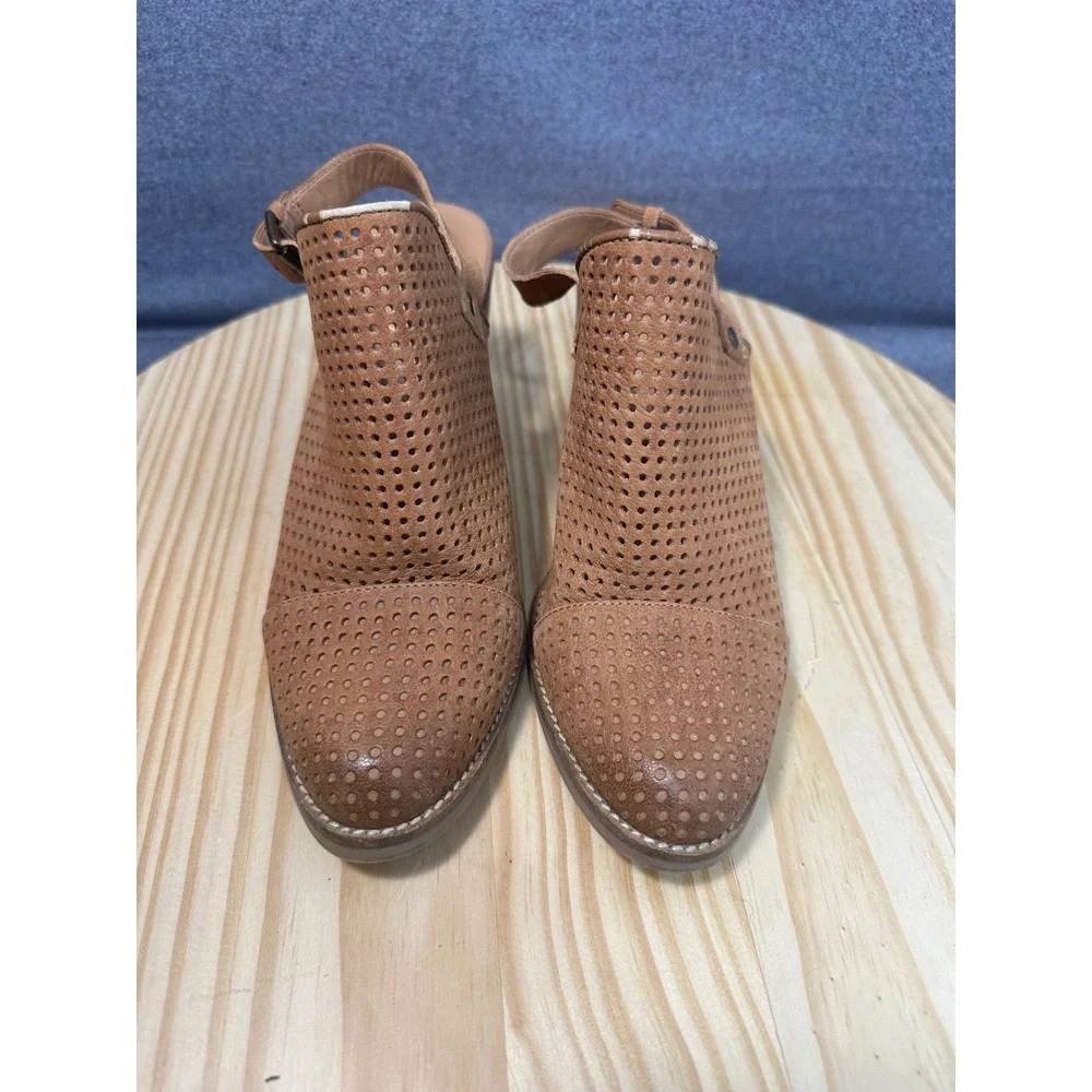 Franco Sarto Womens Aubree Perforated Leather Block Heel Booties Tan Size 8‎